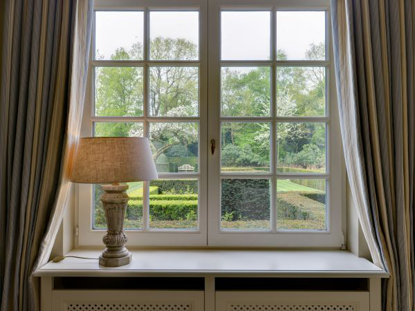 Which is Better: Wood or Aluminum Windows?